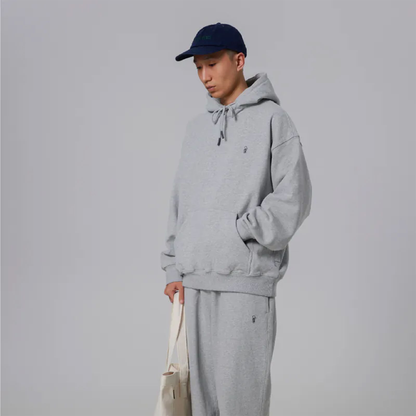 【ラスト1点 M 】velvet hoodie / グレー