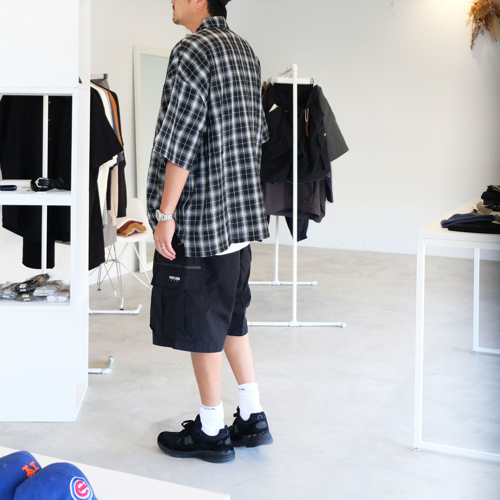 【2023.8.26(sat) 】モノトーンでまとめたチェックシャツコーデ