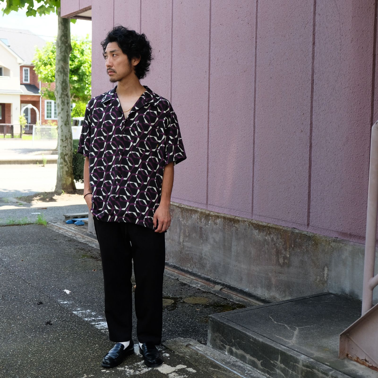 【2023.7.16(Sun) 】大人の男好みな不良っぽさを品良く着こなす夏の柄シャツコーデ