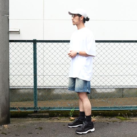 大人に勧めたいデニムショーツの着こなし