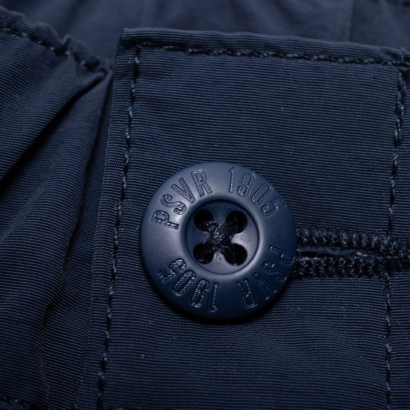 【ラスト1点 XL 】water-repellent nylon cargo shorts / ダークブルー