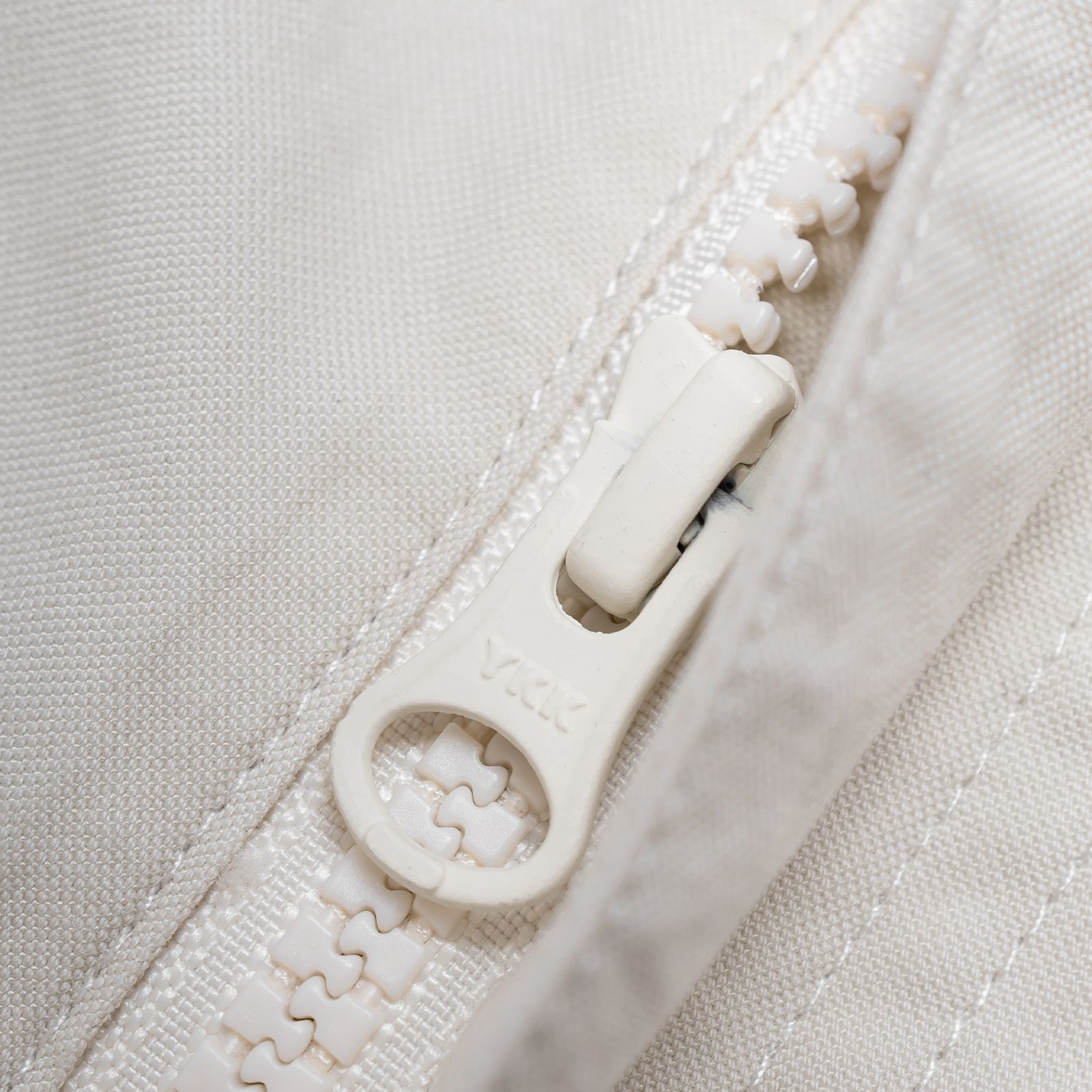 3D pocket tapered pants / オフホワイト