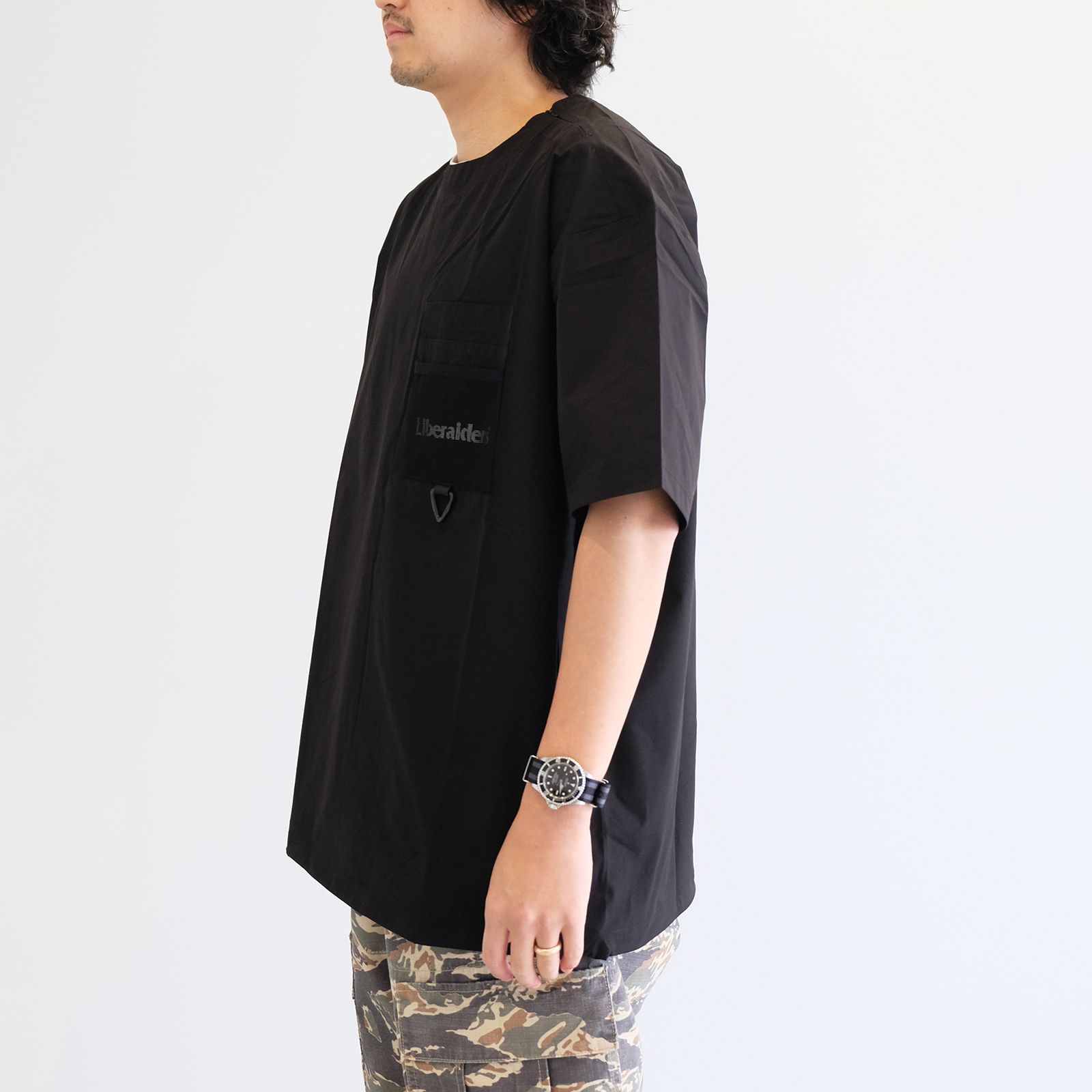【ラスト1点 XL】4way stretch tee / ブラック