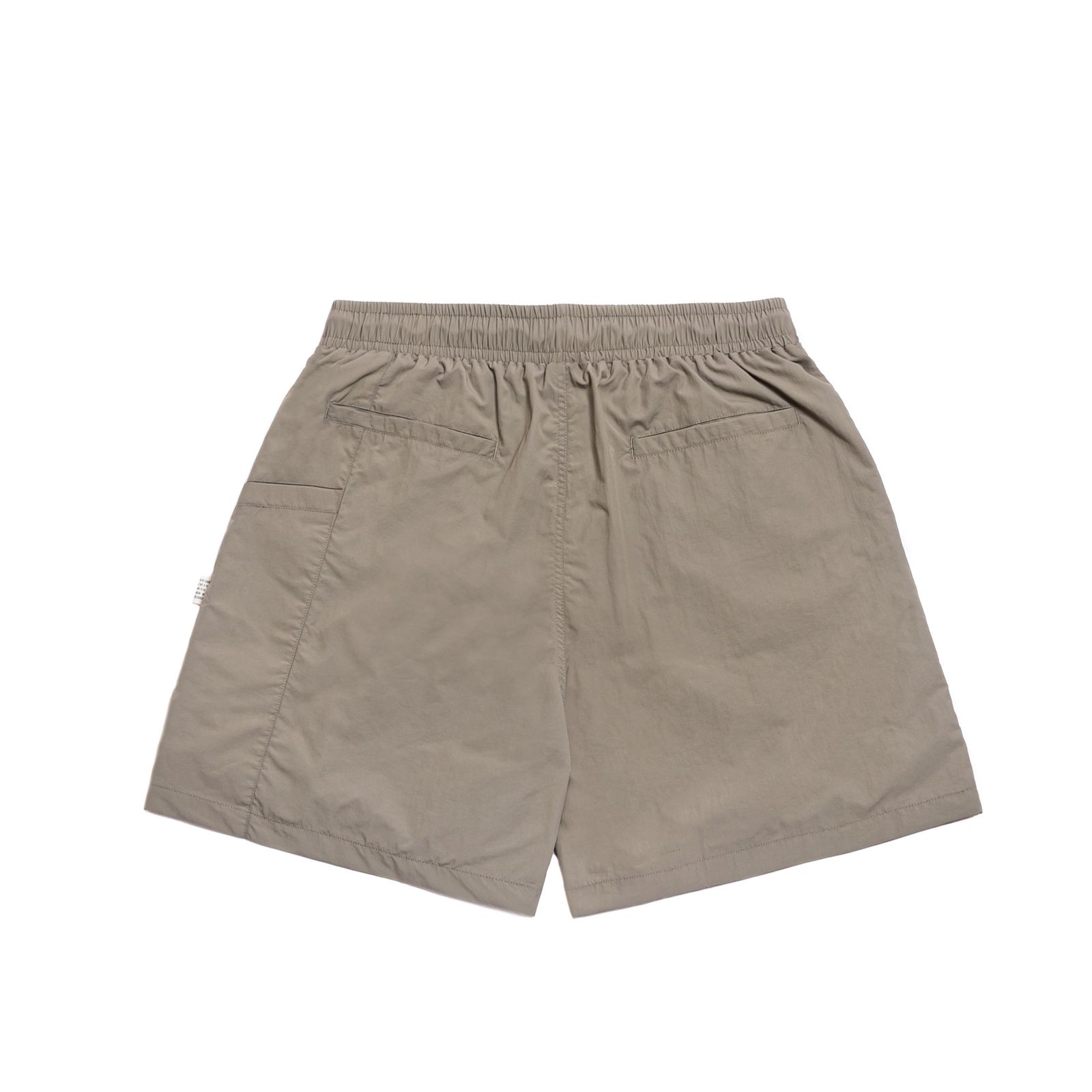 【ラスト1点 XL】ocean-inspired nylon shorts / サンド