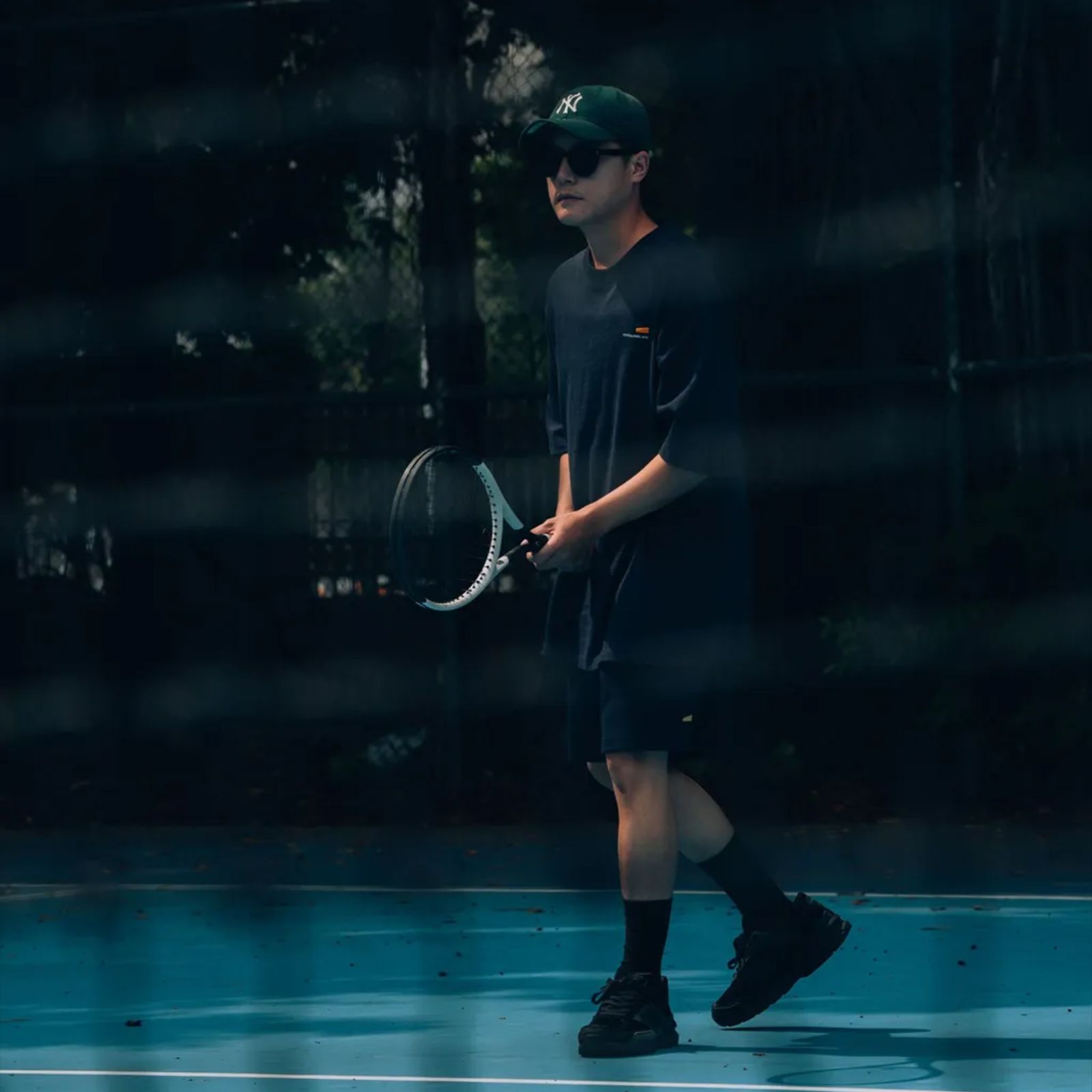 【ラスト1点 3】Summer Graphic Tee / ミッドナイトブルー
