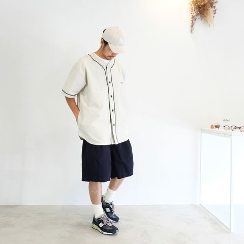 Tシャツスタイルだけでは物足りない方必見。ベースボールシャツを使用した夏コーデ