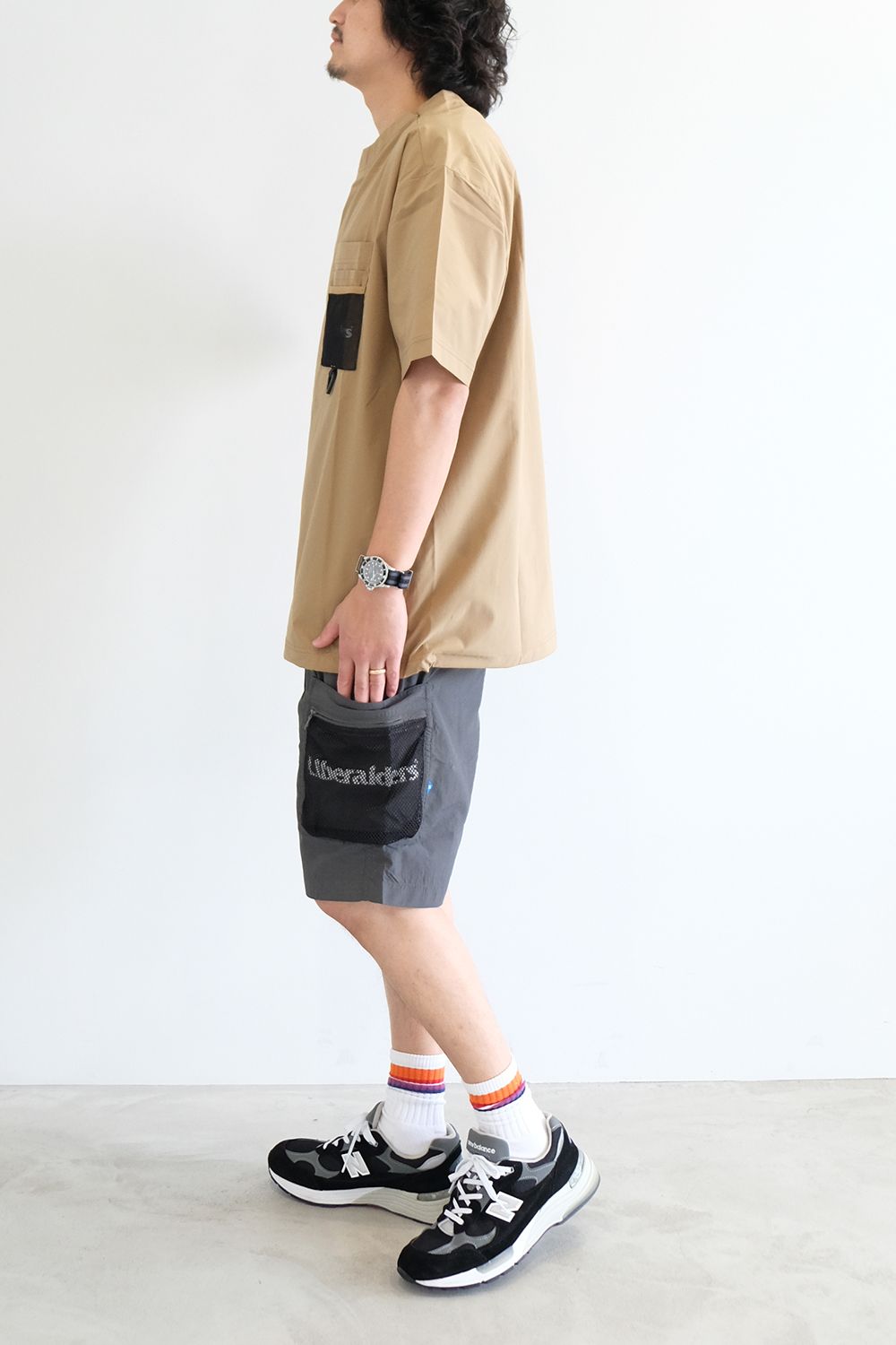 機能面にも優れたTシャツ+ショーツスタイル