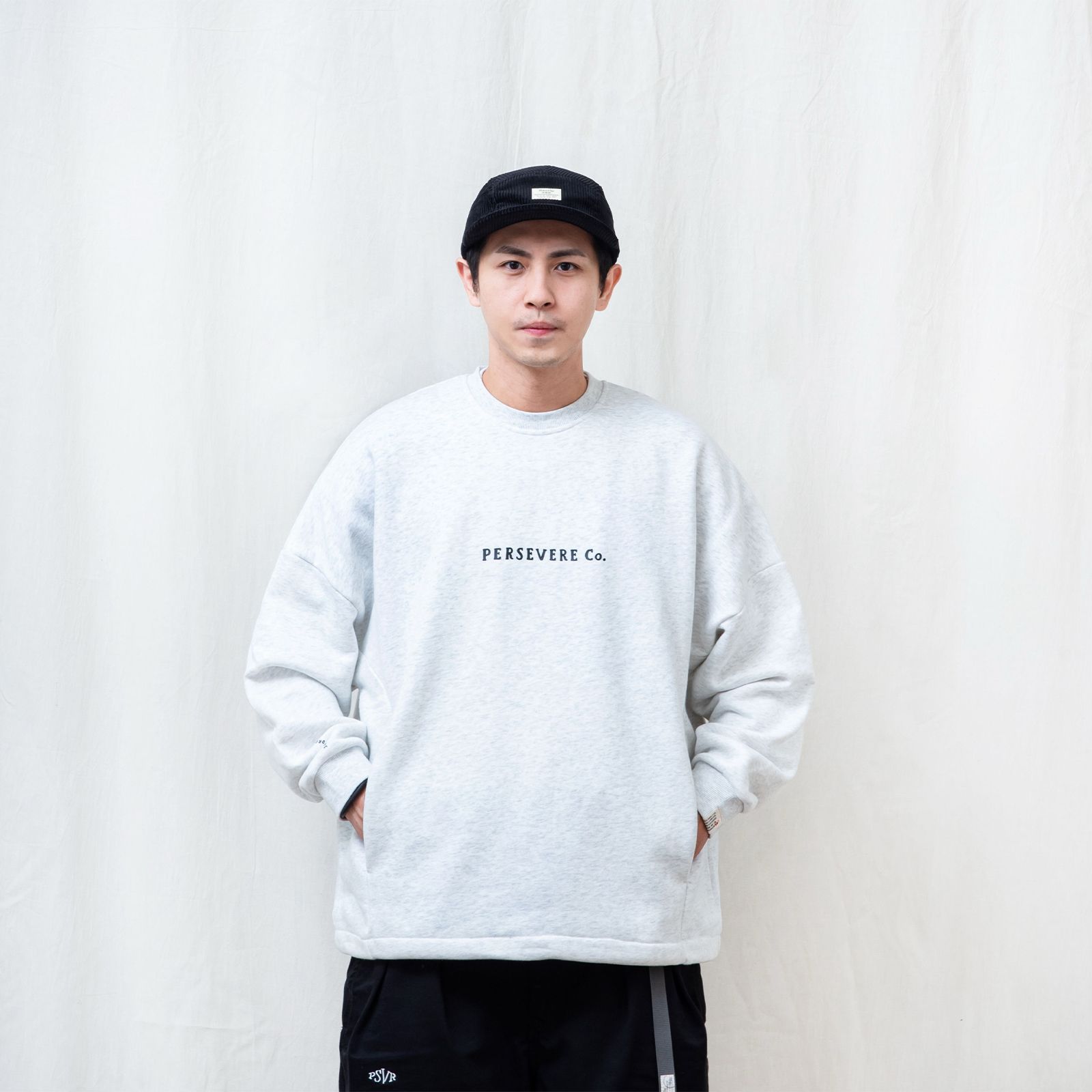 【ラスト1点 XL 】brand logo classic washed sweatshirt / ヘザーホワイト