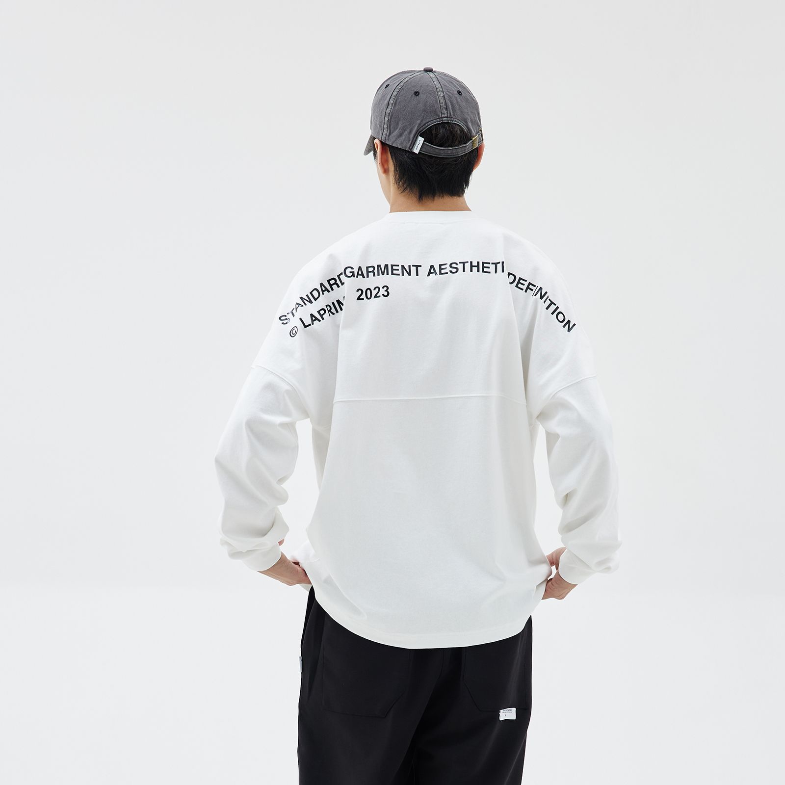 【ラスト1点 M 】Slogan printing lap / ホワイト