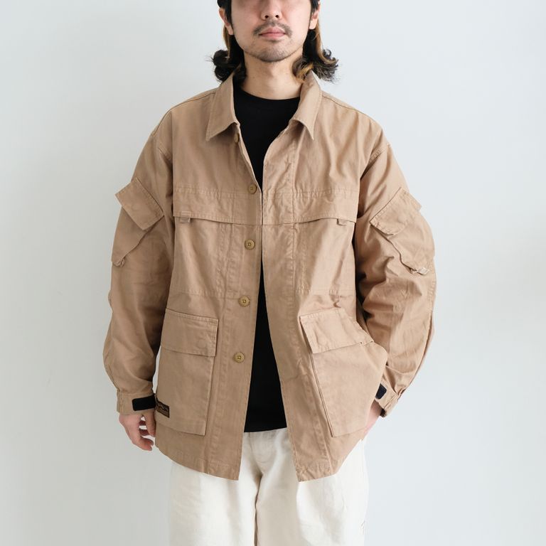 170cm 58kg : 着用サイズ M