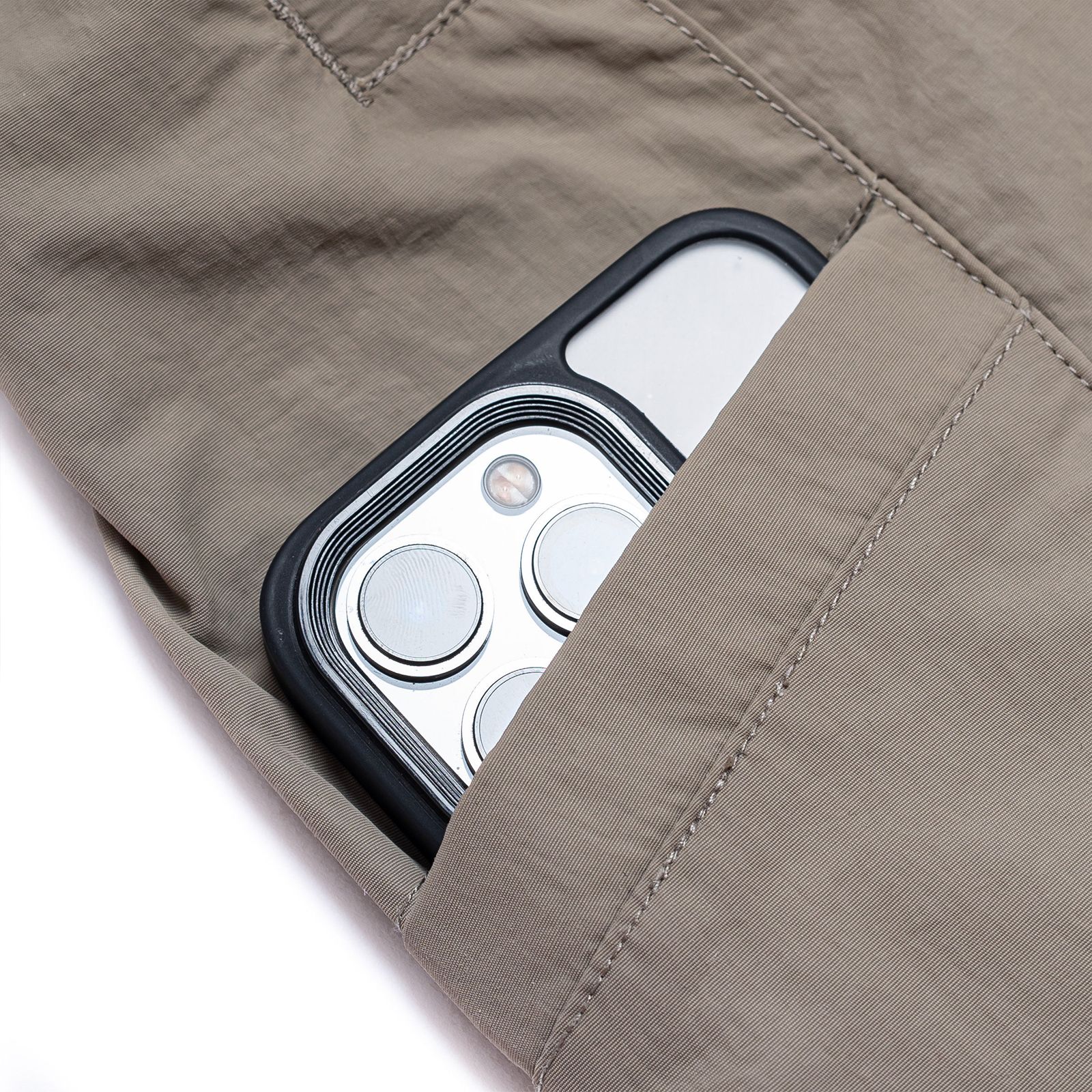 【ラスト1点 XL】ocean-inspired nylon shorts / サンド