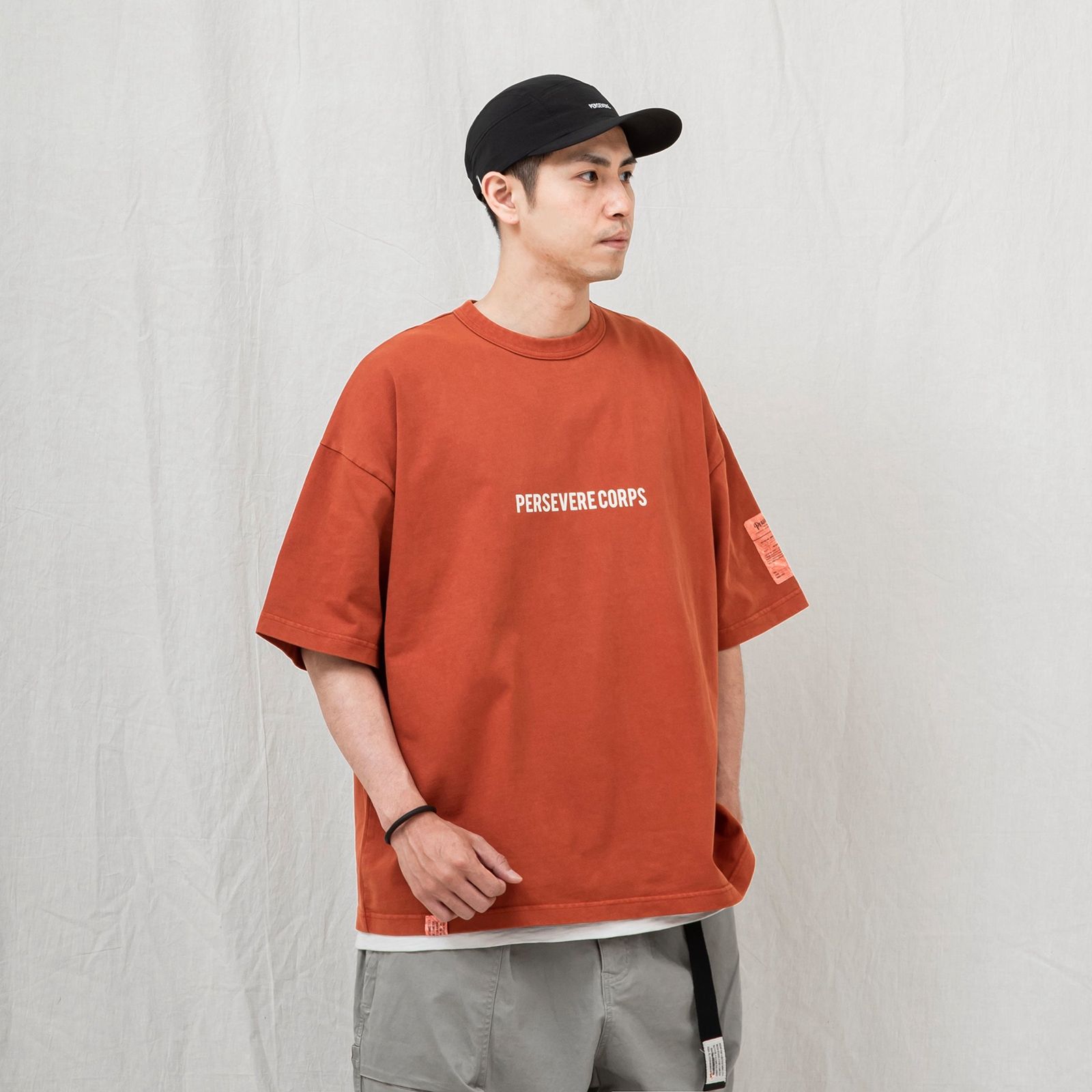 【ラスト1点 M】pigment-dyed catchword t-shirt / ウォッシュドオレンジ