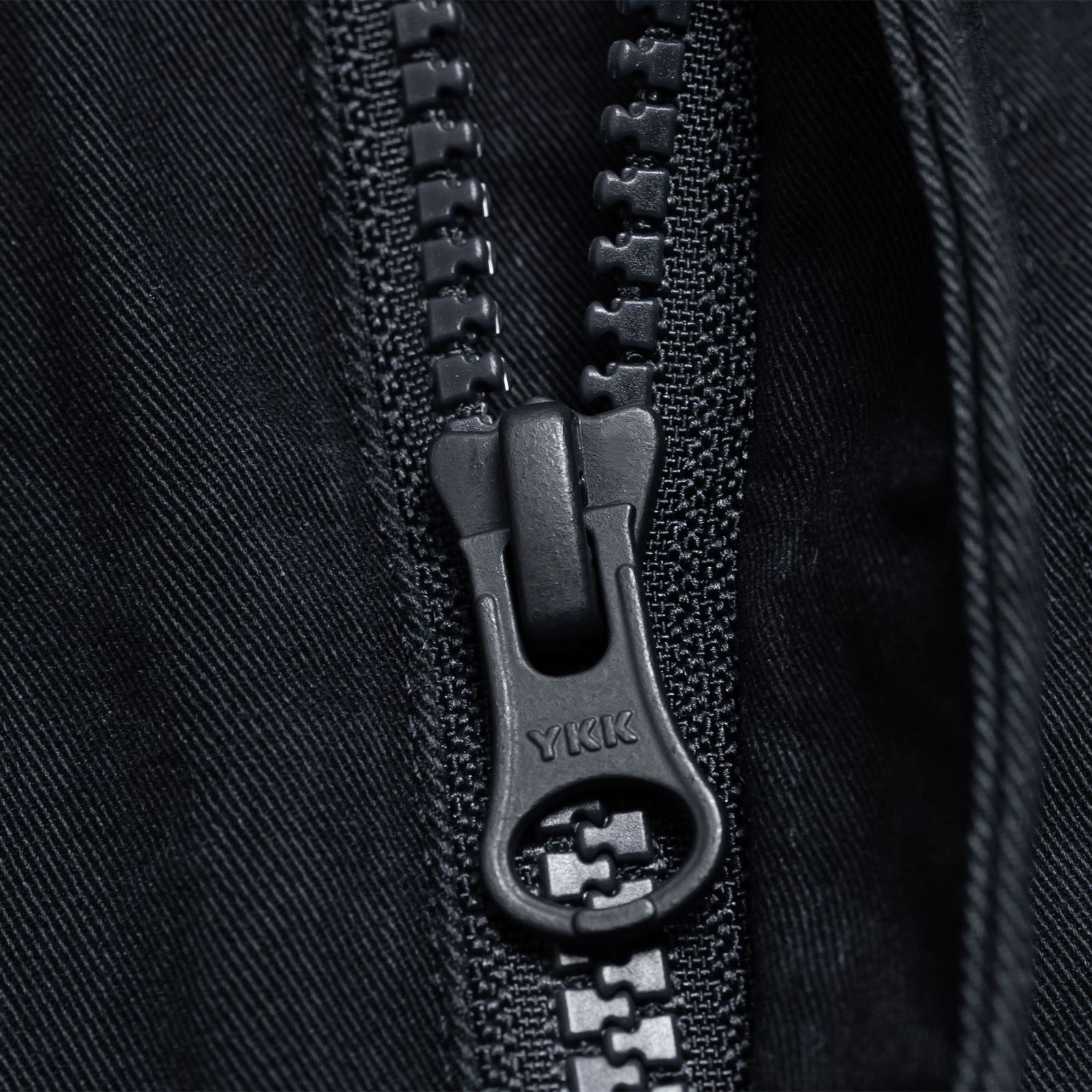 unique pocket design tapered pants / ブラックブルー