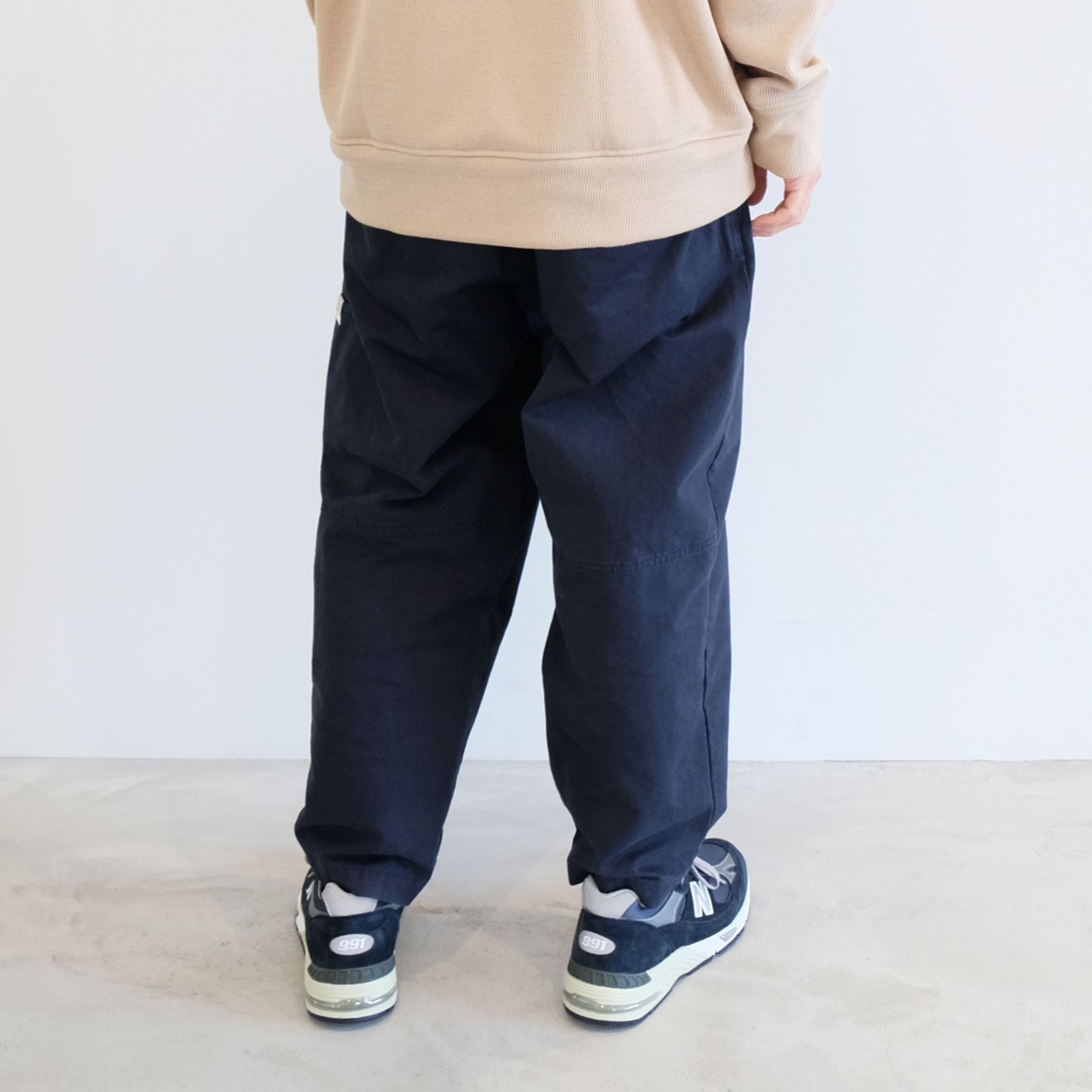 【ラスト1点 M 】elasticated waist pleated tapered pants / ネイビー
