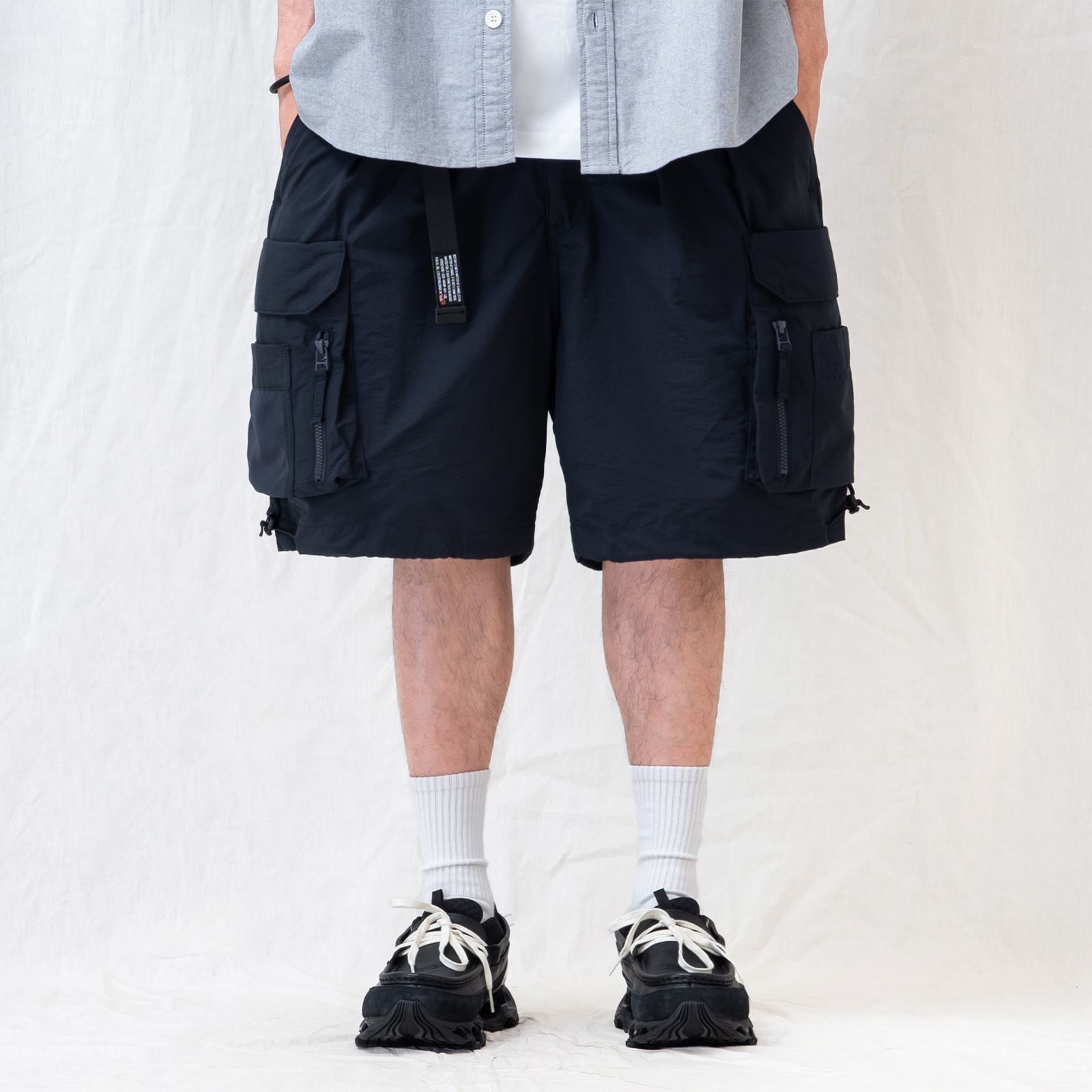 【ラスト1点 L 】water-repellent functional cargo shorts / ブルーブラック