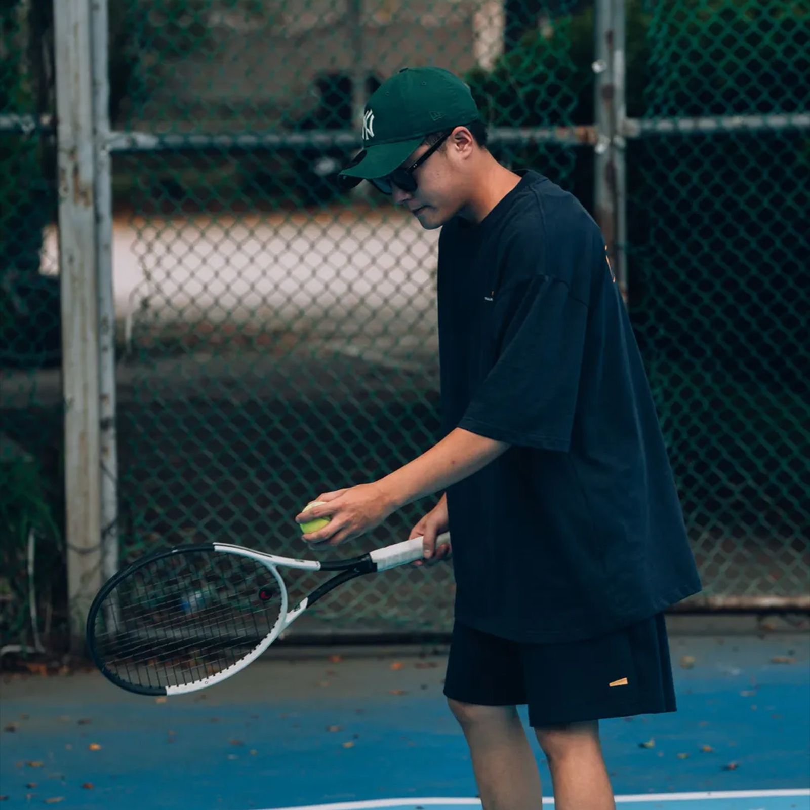 【ラスト1点 3】Summer Graphic Tee / ミッドナイトブルー