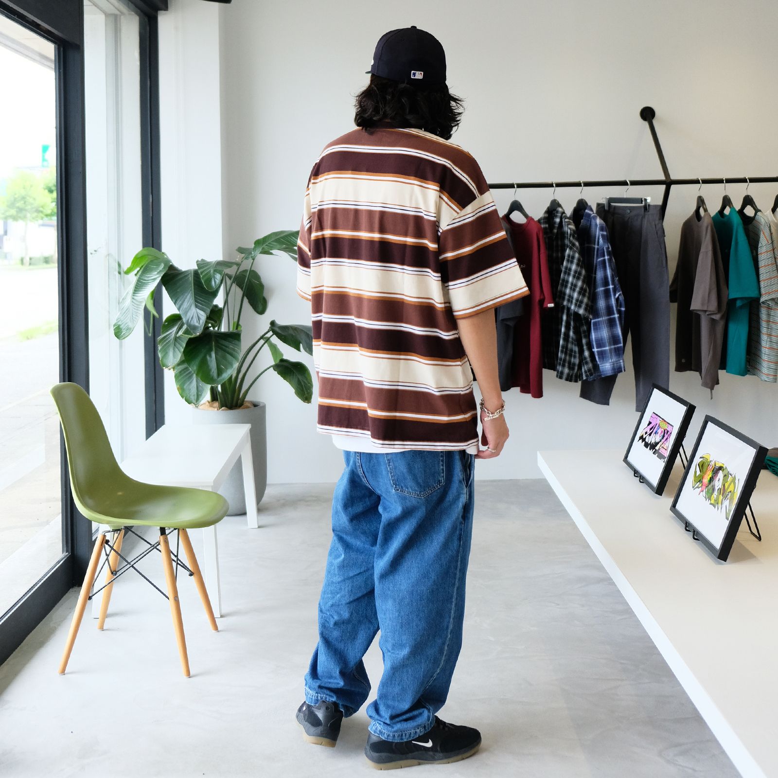 シンプル好みな僕らが好んでセレクトするストライプTEE