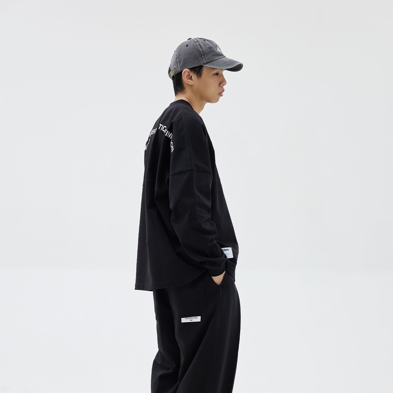【ラスト1点 L】Slogan printing lap / ブラック