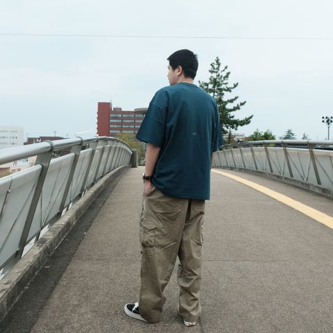 大人も着やすい色TEEスタイル