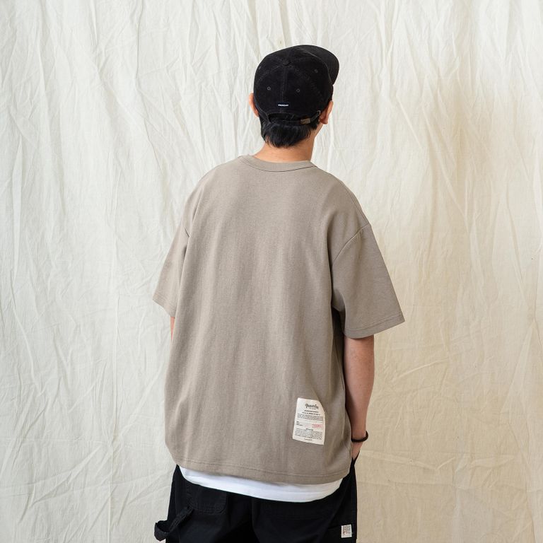 171cm 60kg : 着用サイズ M
