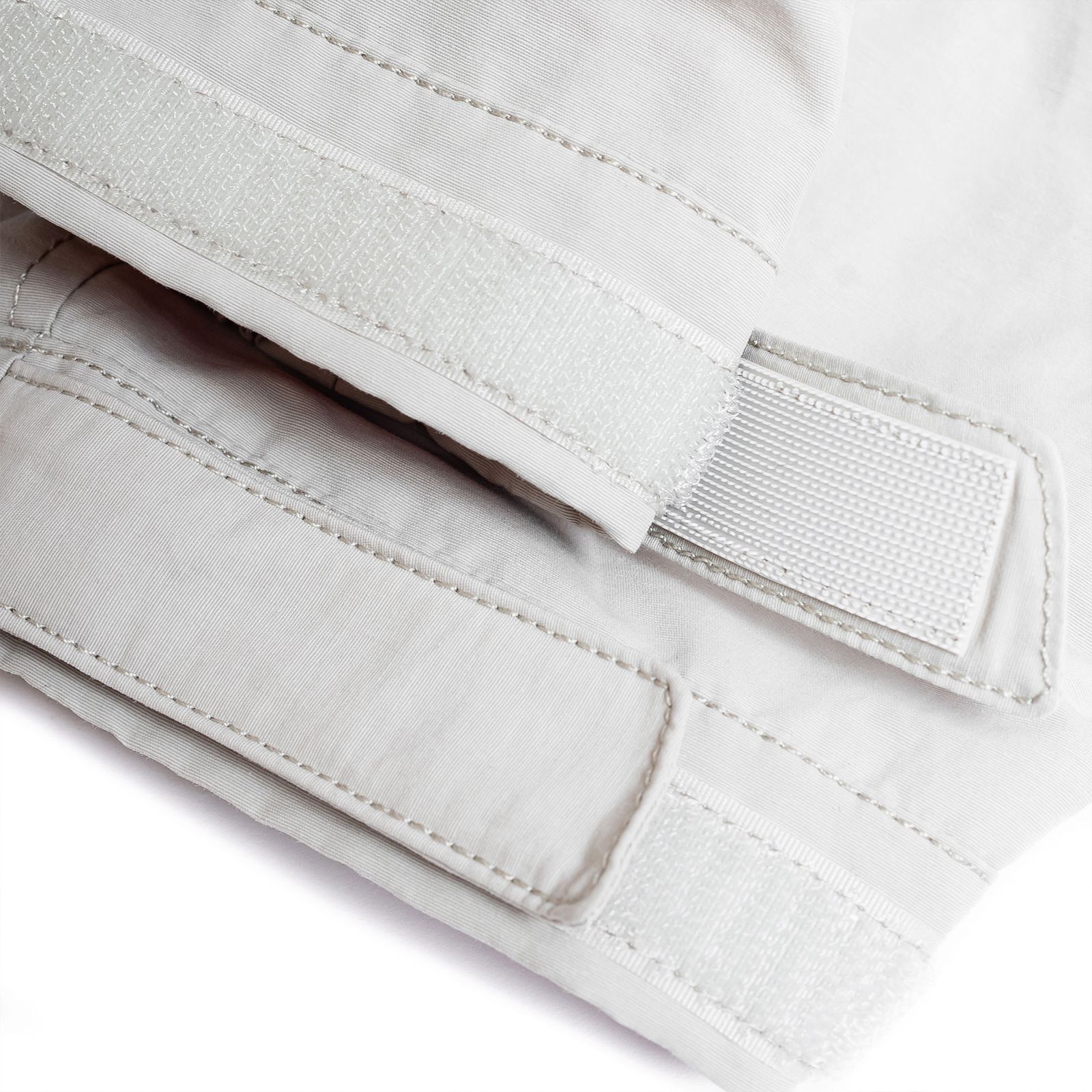 【ラスト1点 L 】water-repellent multi-pocket utility jacket / オフホワイト