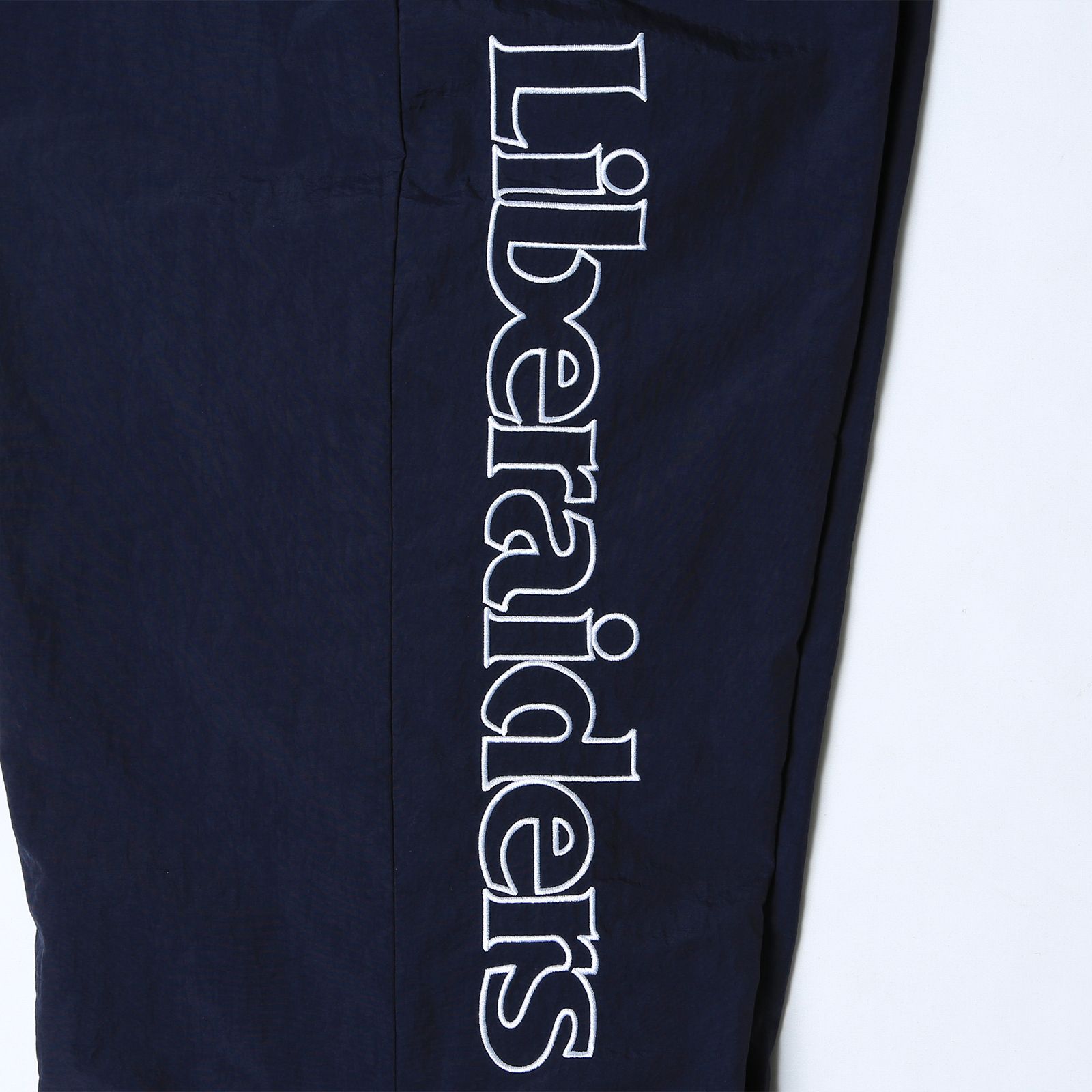 【ラスト1点 M】lr nylon team pants / ネイビー