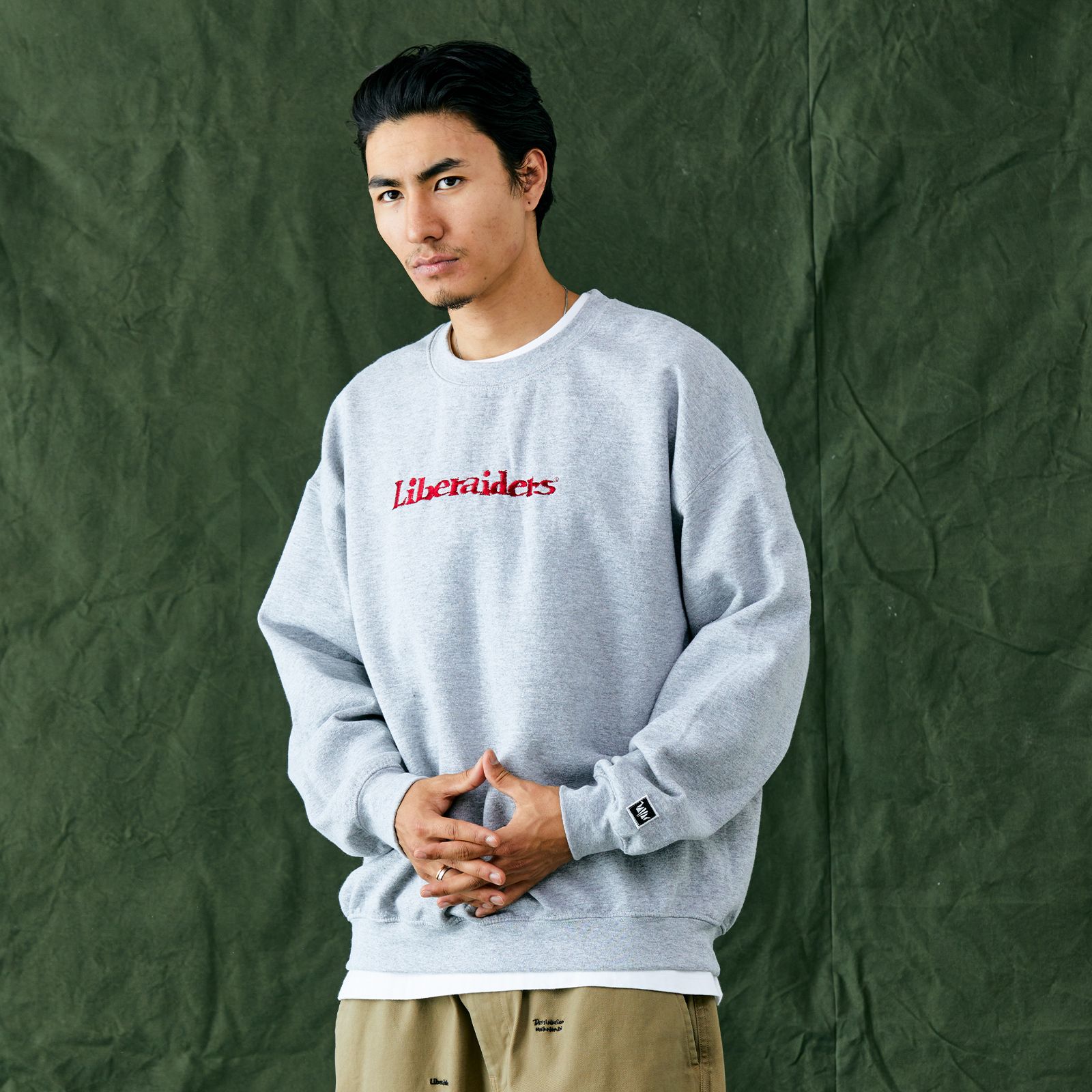 【ラスト1点 XL】embroidery crewneck / グレー