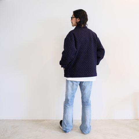 海の匂いも感じさせるCPOジャケットスタイル