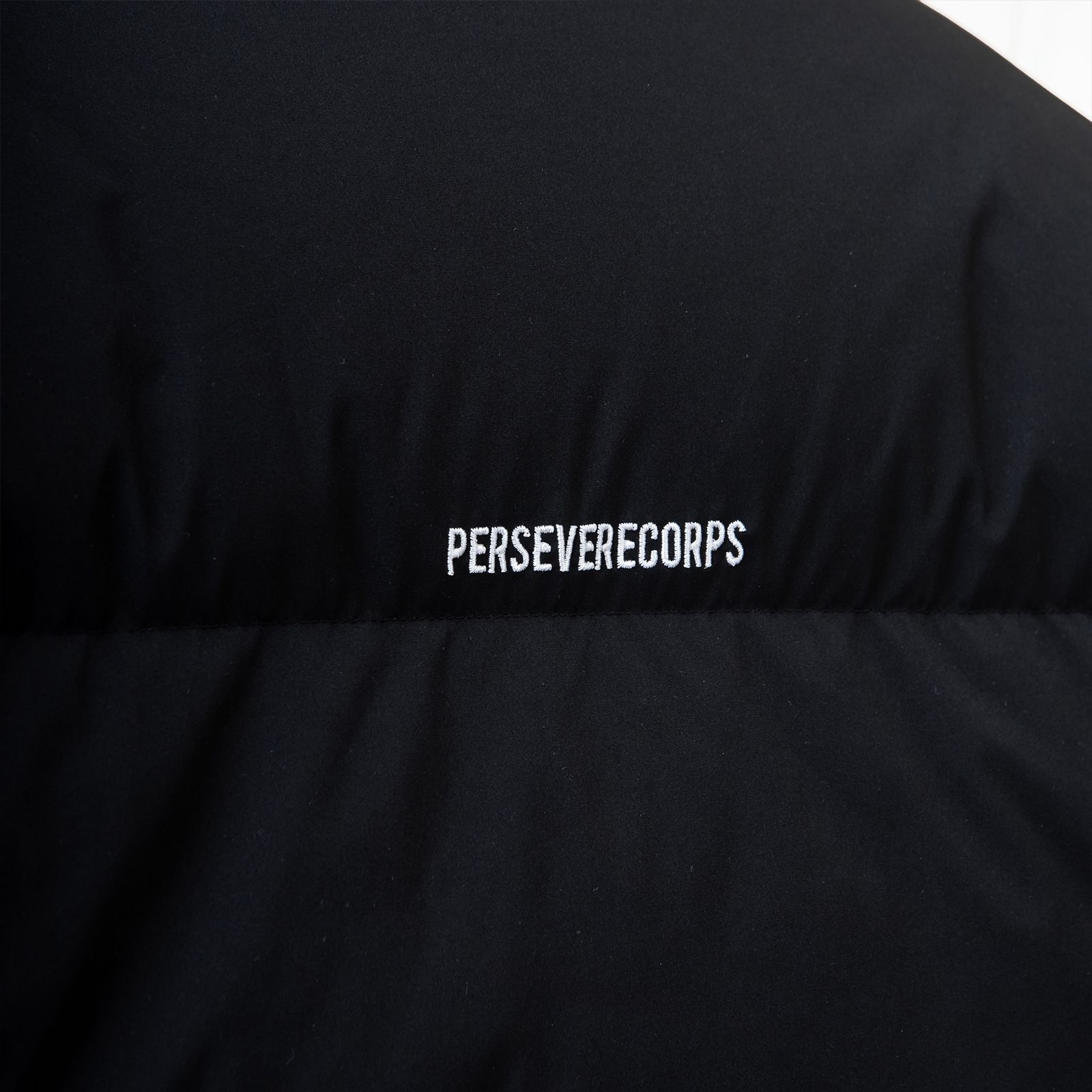 water-repellent down jacket/ ブラック