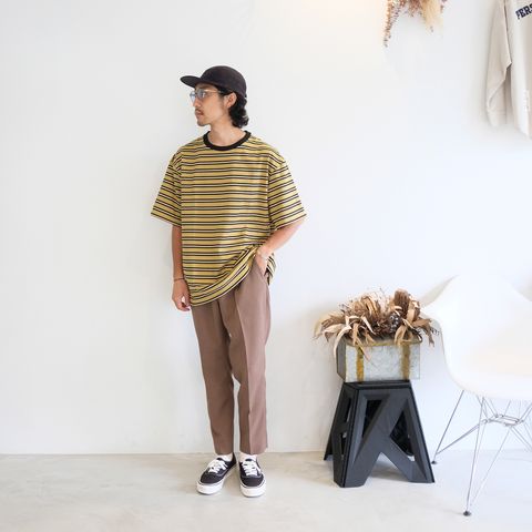 【2023.6.17(Sat) 】オリジナルのボーダーデザインが印象的な同系色でまとめたTシャツコーデ