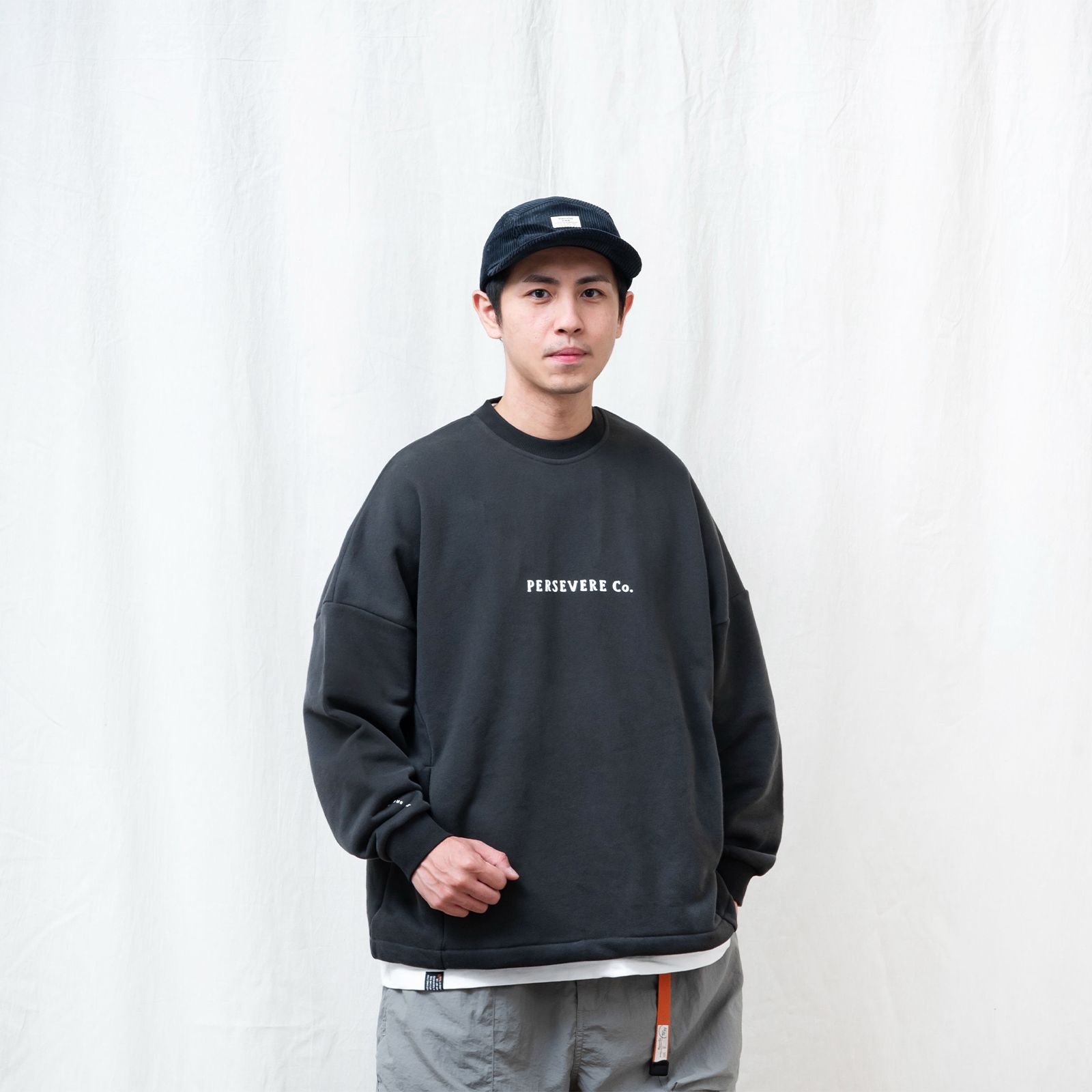 【ラスト1点 XL】brand logo classic washed sweatshirt / チャコールブラック