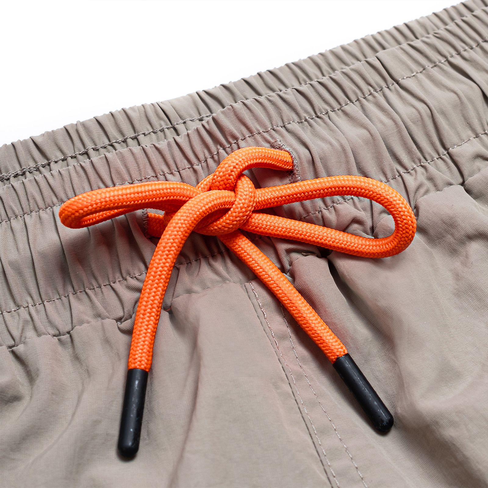【ラスト1点 XL】ocean-inspired nylon shorts / サンド