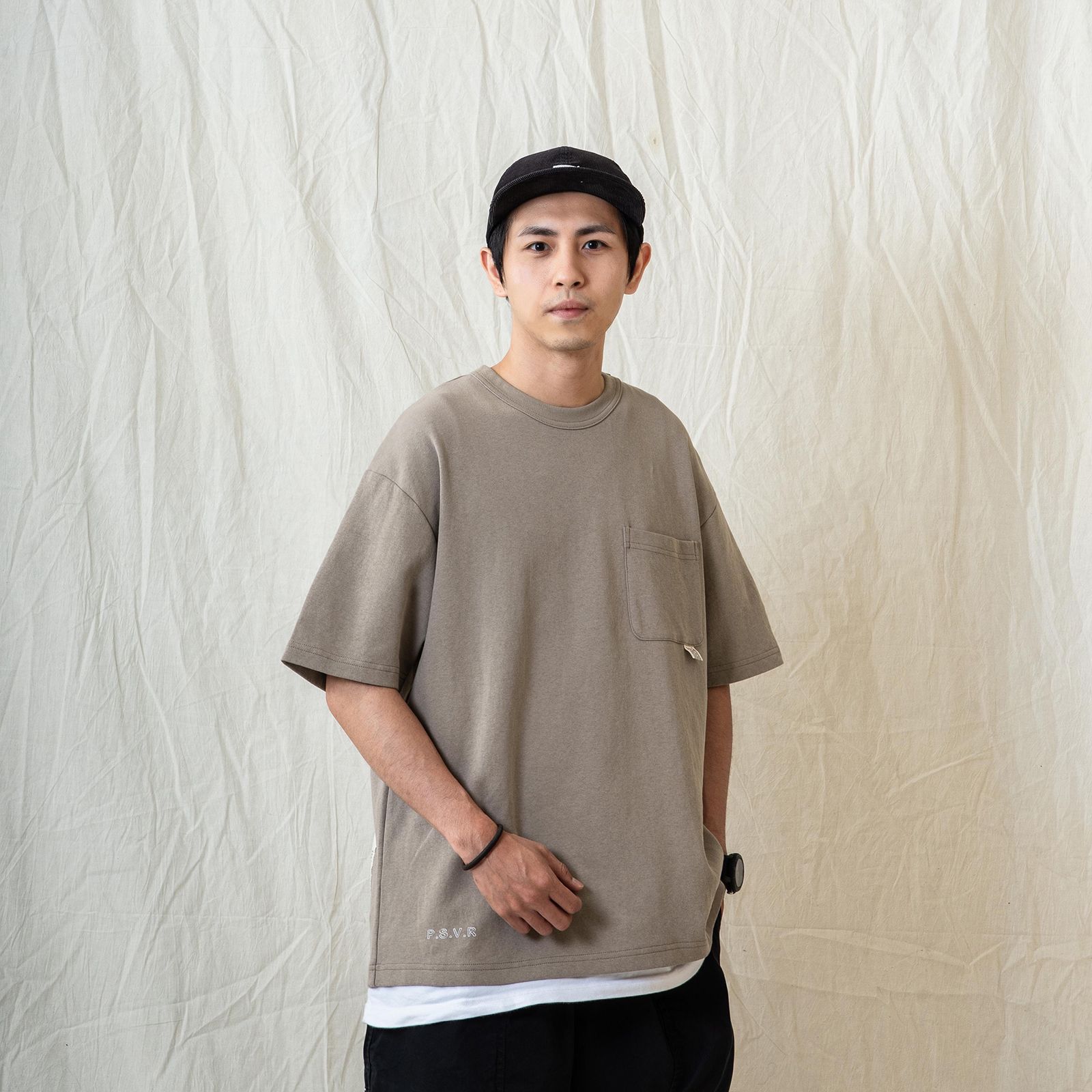 【ラスト1点 L】persevere wide pocket t-shirt / ベージュ