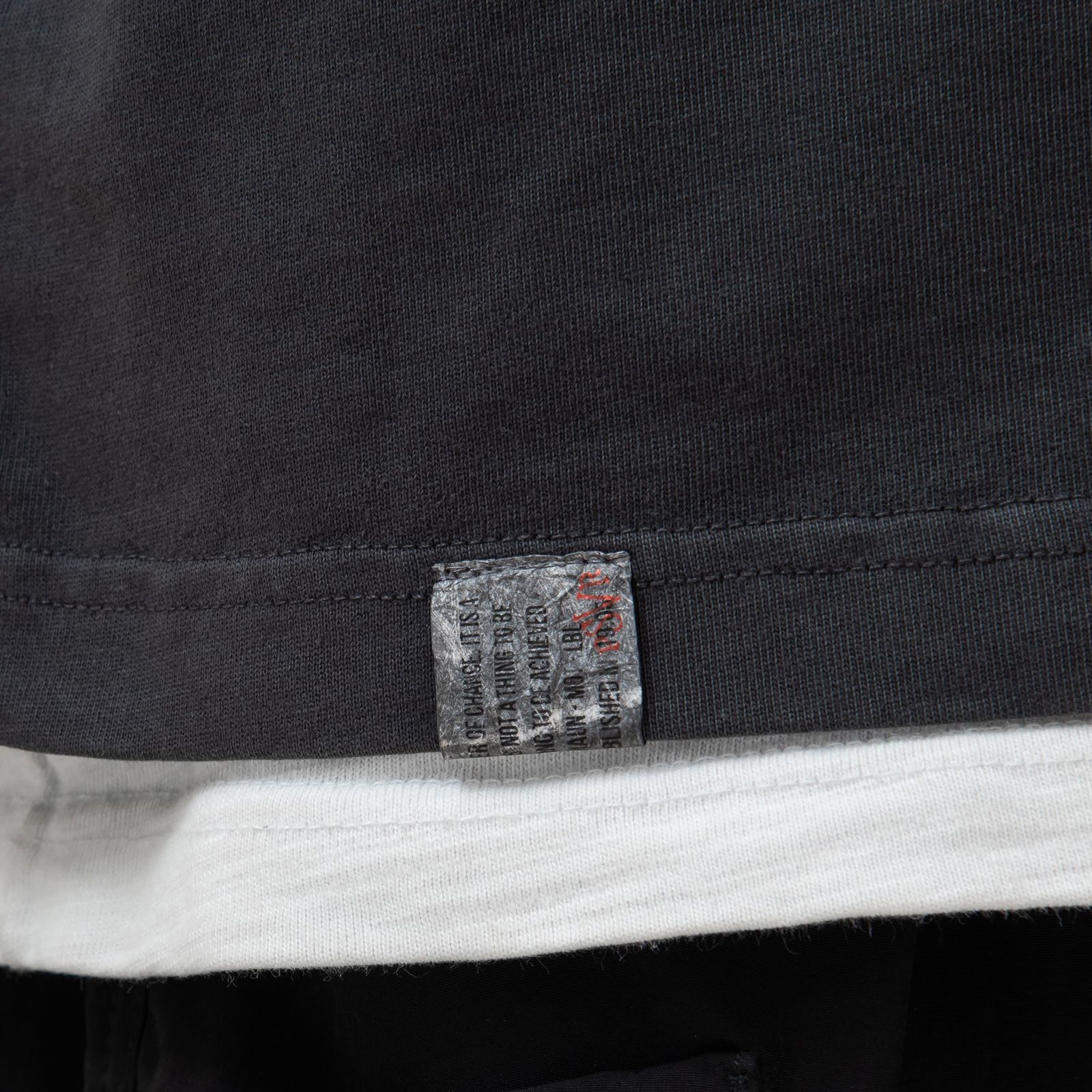 【ラスト1点 XL 】pigment-dyed catchword t-shirt / ウォッシュドブラック