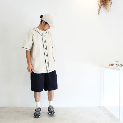 Tシャツスタイルだけでは物足りない方必見。ベースボールシャツを使用した夏コーデ