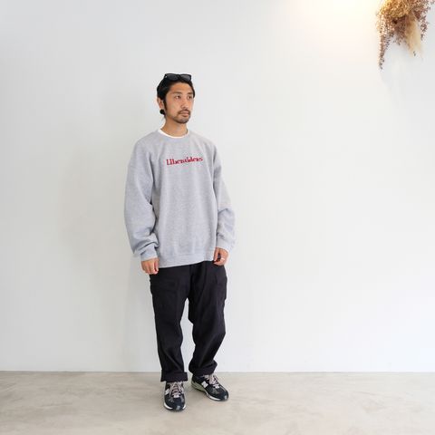 リベレイダースのアイテムでまとめたストリートカジュアルコーデ