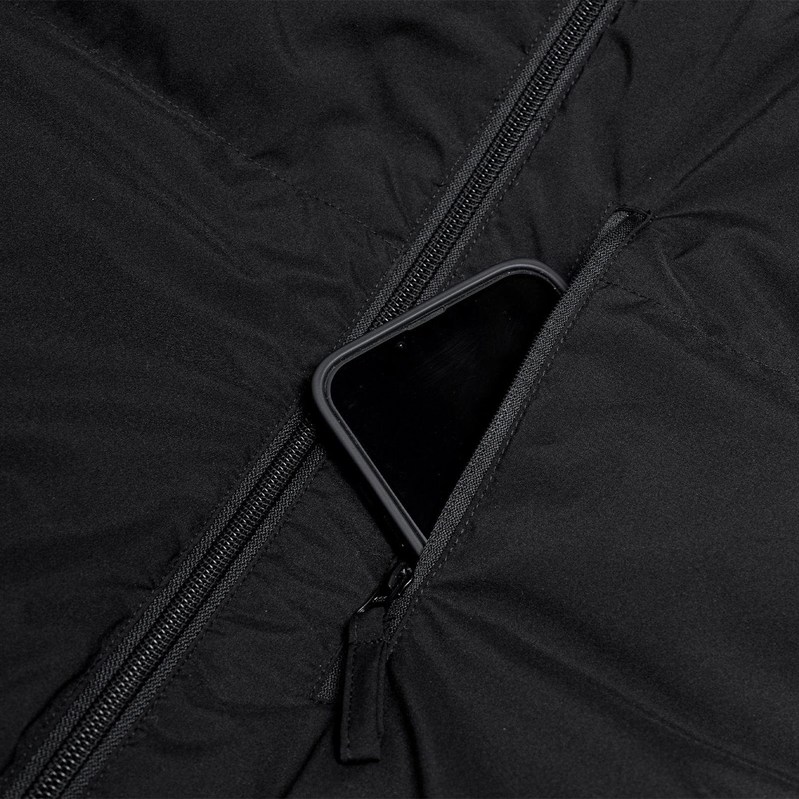 water-repellent down jacket/ ブラック