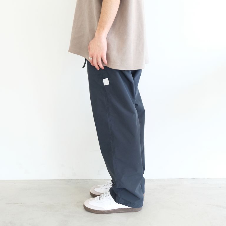 170cm 58kg : 着用サイズ M