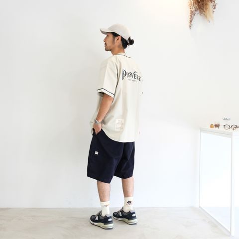 Tシャツスタイルだけでは物足りない方必見。ベースボールシャツを使用した夏コーデ