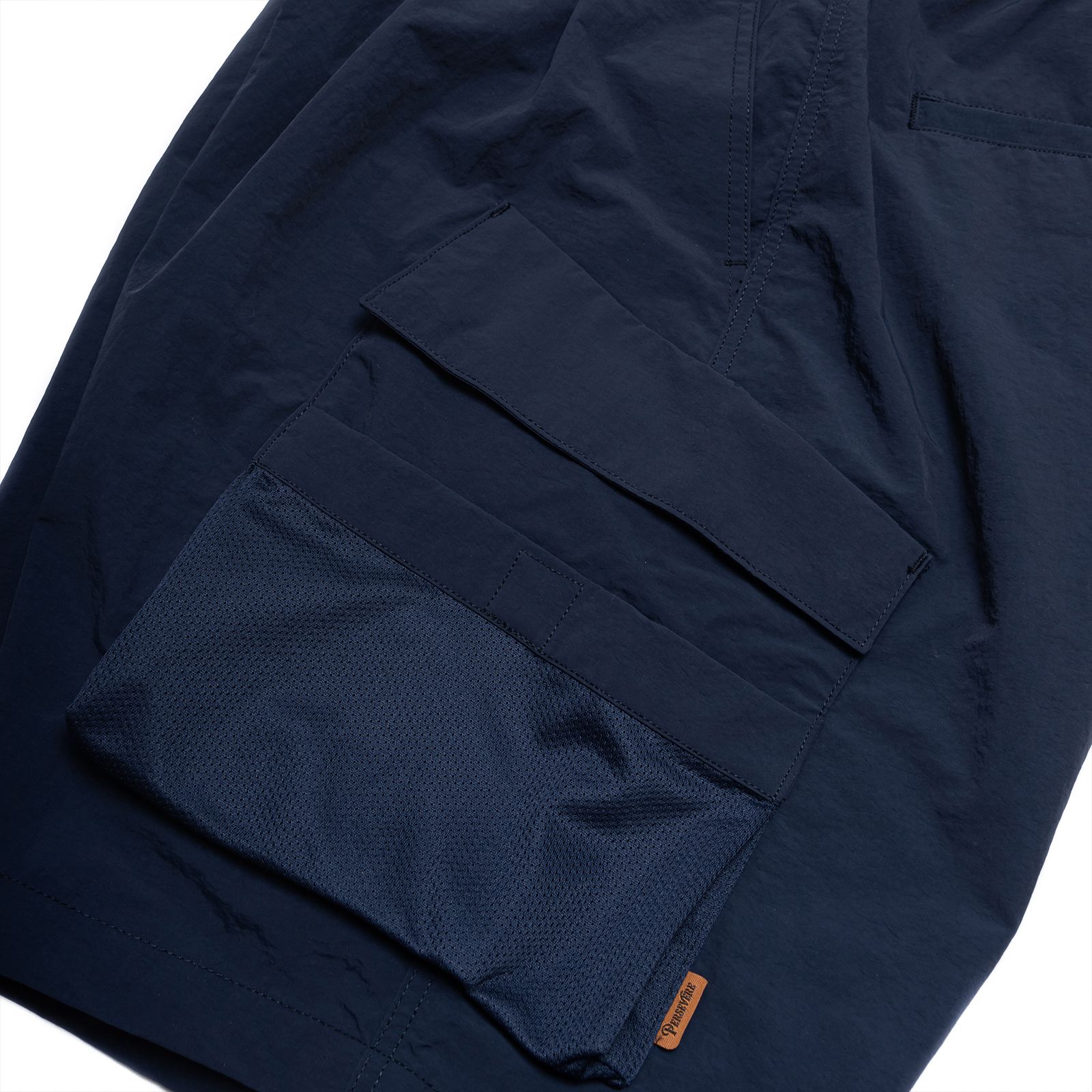 【ラスト1点 XL 】water-repellent nylon cargo shorts / ダークブルー