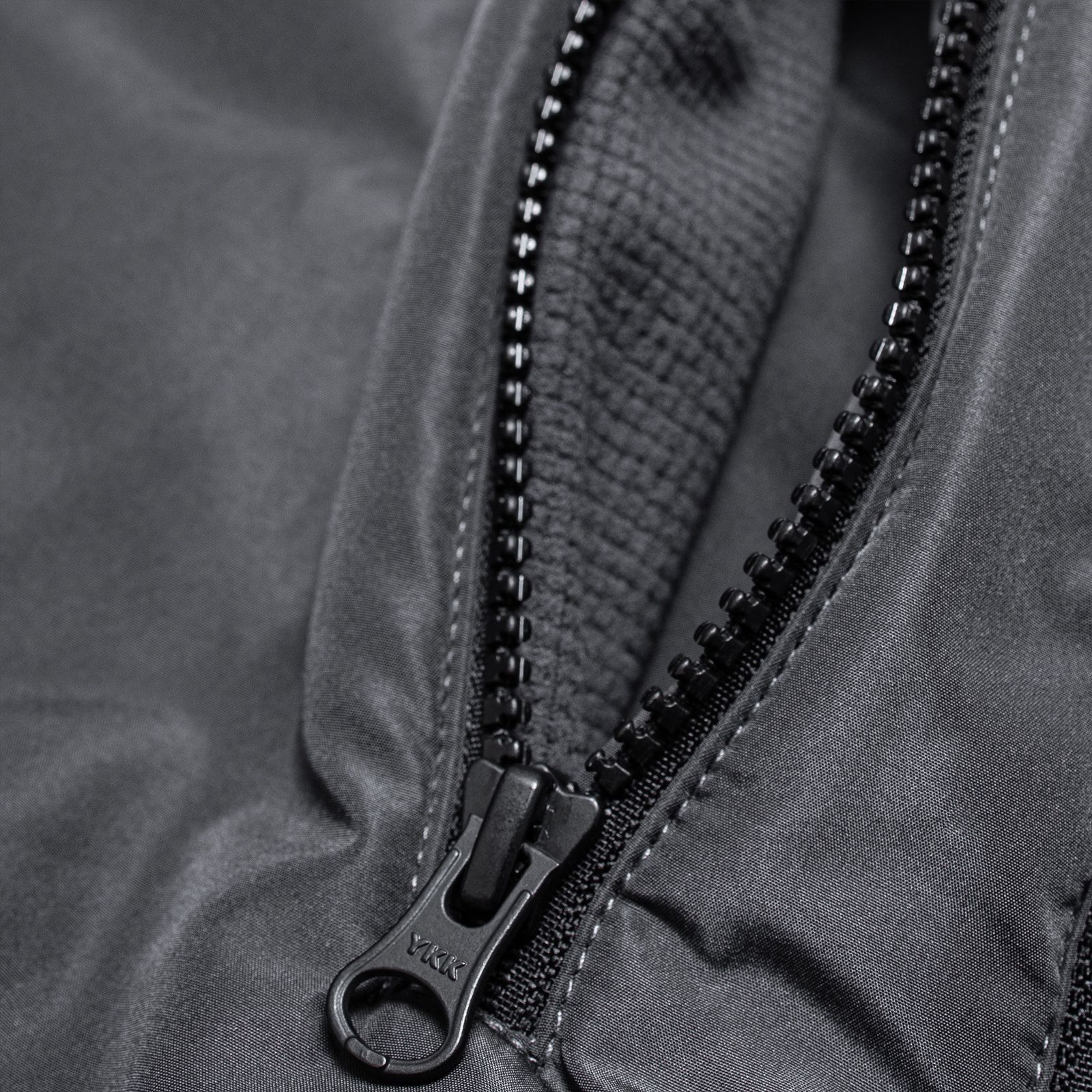【ラスト1点 XL 】multi-pocket padded jacket / スモークグレー