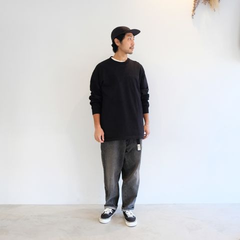 【2023.10.25(wed) 】オールブラックを良い具合の野暮ったさで
