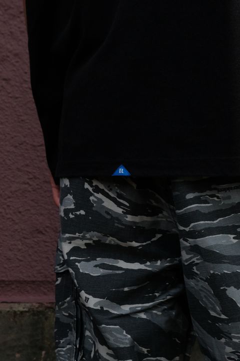 【リベレイダース スポットアイテム】stay positive tee style