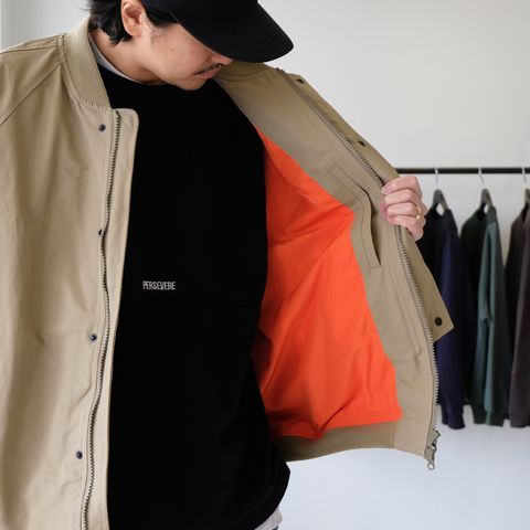 “落ち着き”と“らしさ”をしっかりと意識したMA-1スタイル