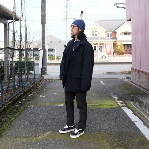 大人のカジュアルスタイルを意識しつつも決めすぎないコートスタイル