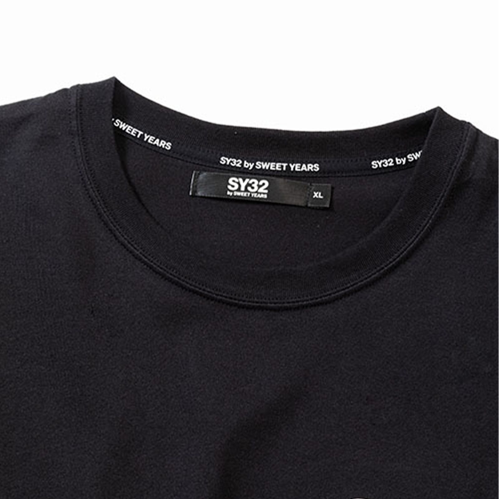 SY32 by SWEET YEARS - 3Dロゴ クルーネックTシャツ / 3D logo basic