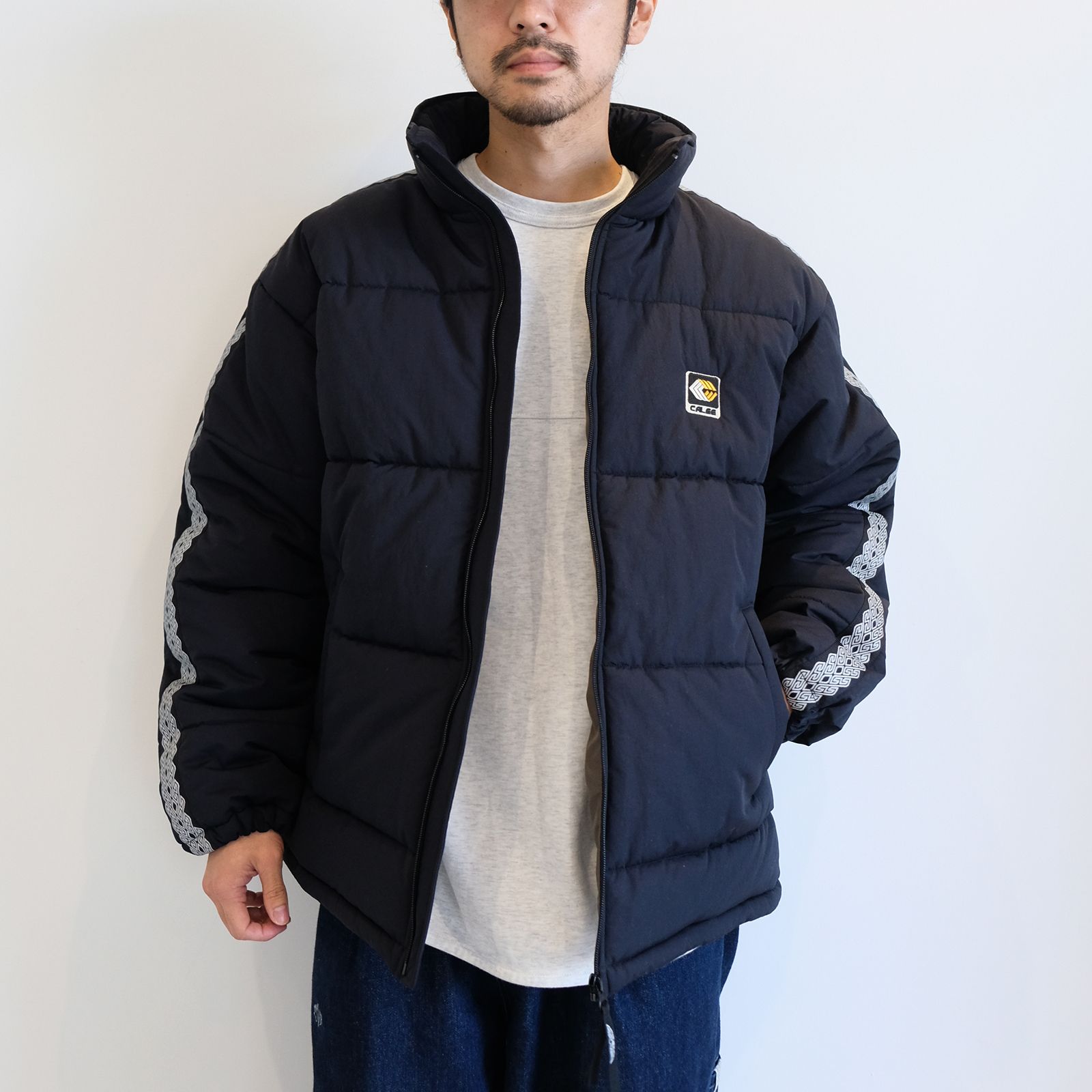 CALEE - 【ラスト1点 XL】Retroreflector padded jacket / ブラック | Filo