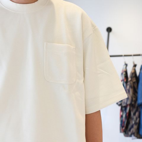 シンプルな着こなしだからこそアイテム選びって凄く大事