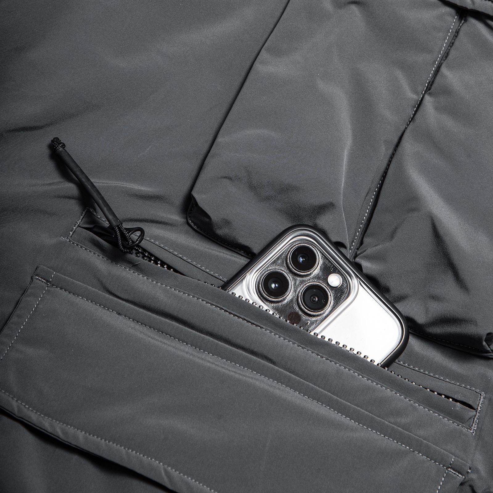【ラスト1点 XL 】multi-pocket padded jacket / スモークグレー