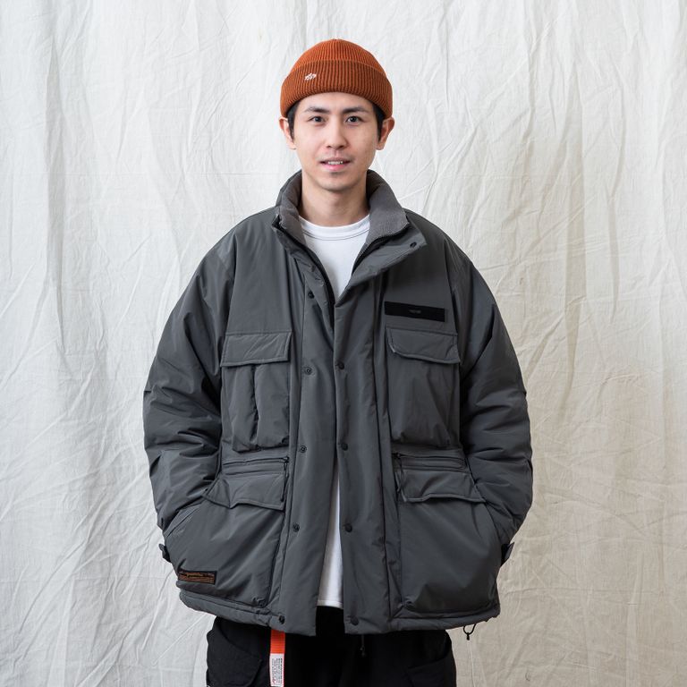 171cm 60kg : 着用サイズ M